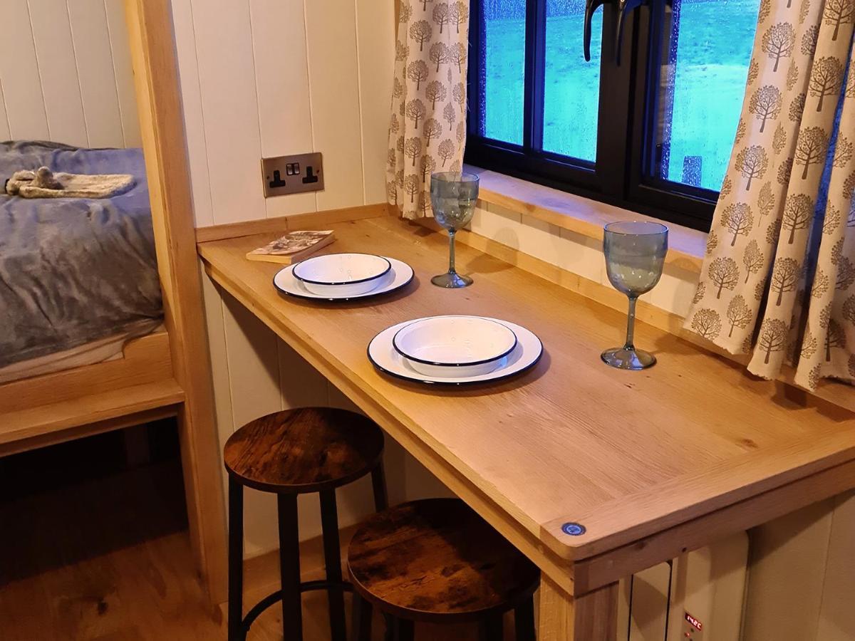 Milberry Green Meadows Warlingham Екстер'єр фото